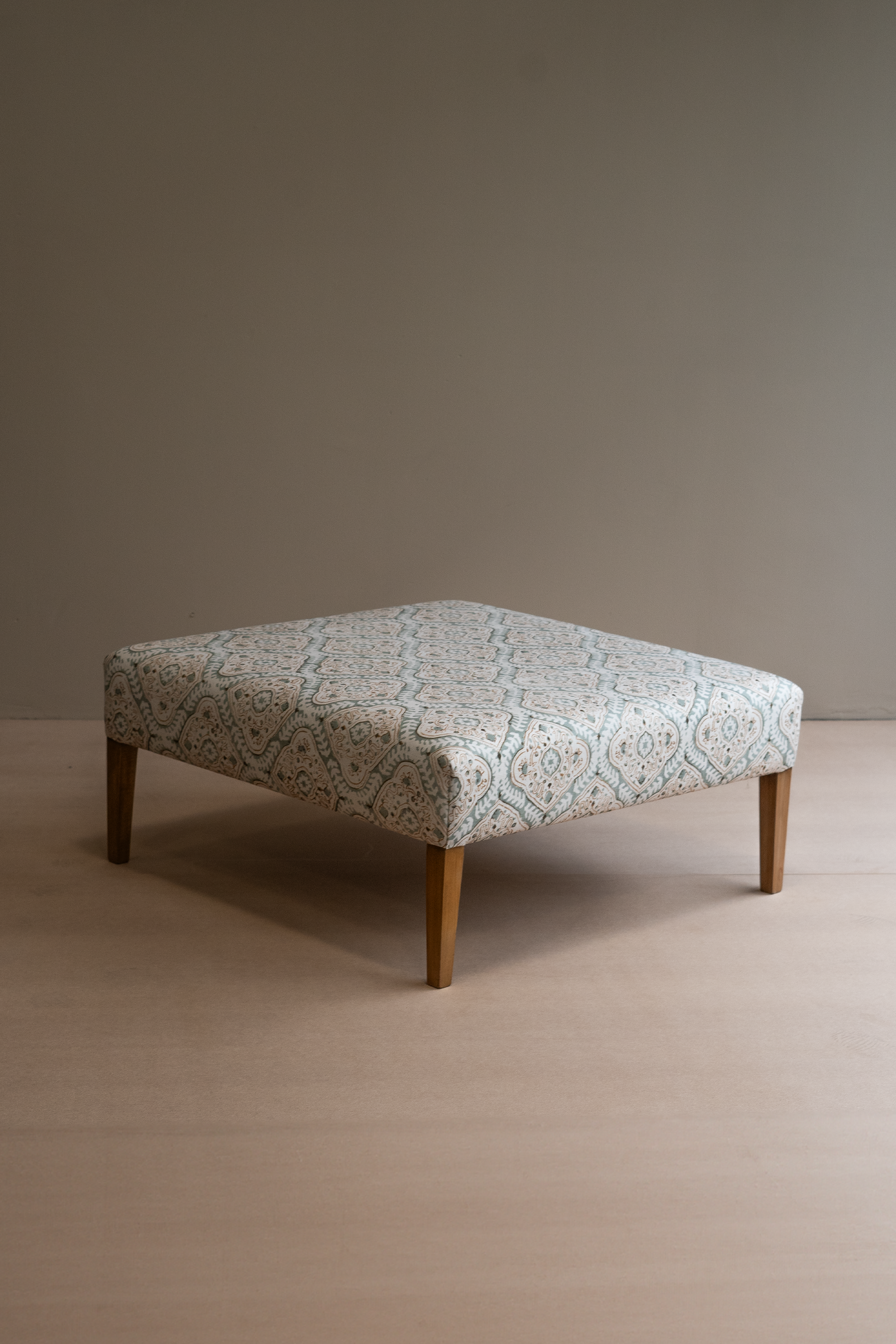 Lynette - Upholstered coffee table