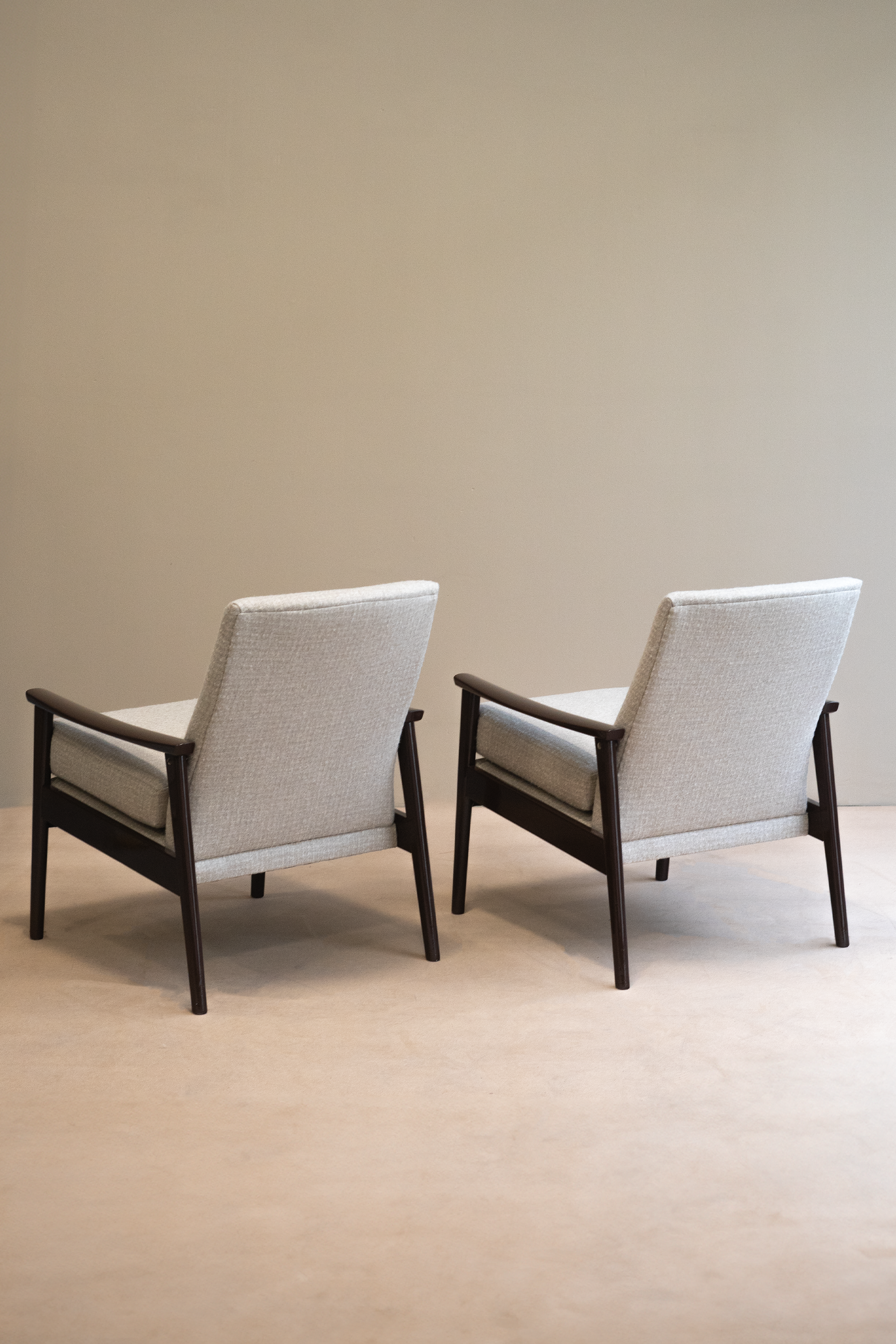 Colehill - Pair of club chairs