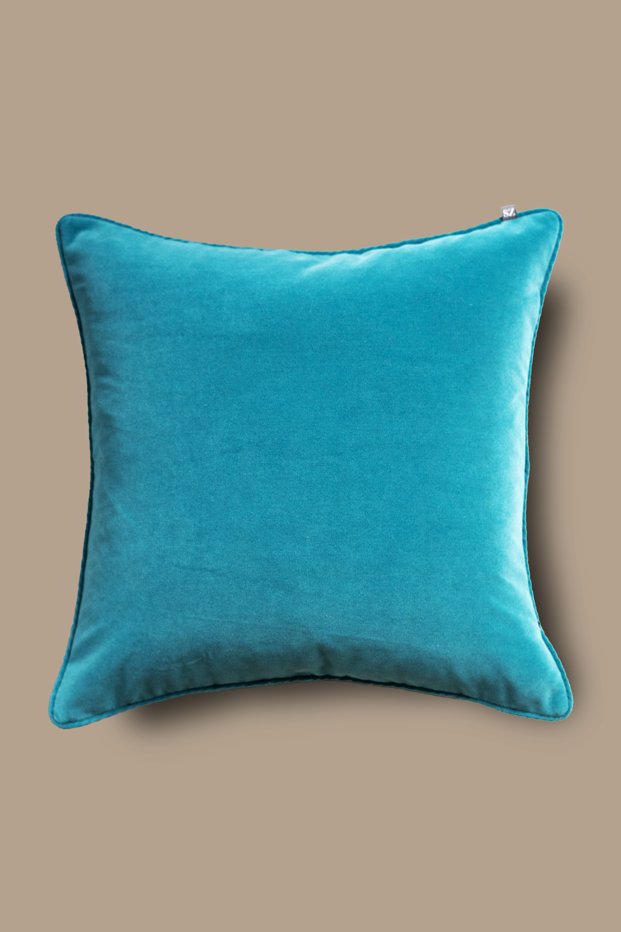 Poole - Geometric luxury velvet cushion
