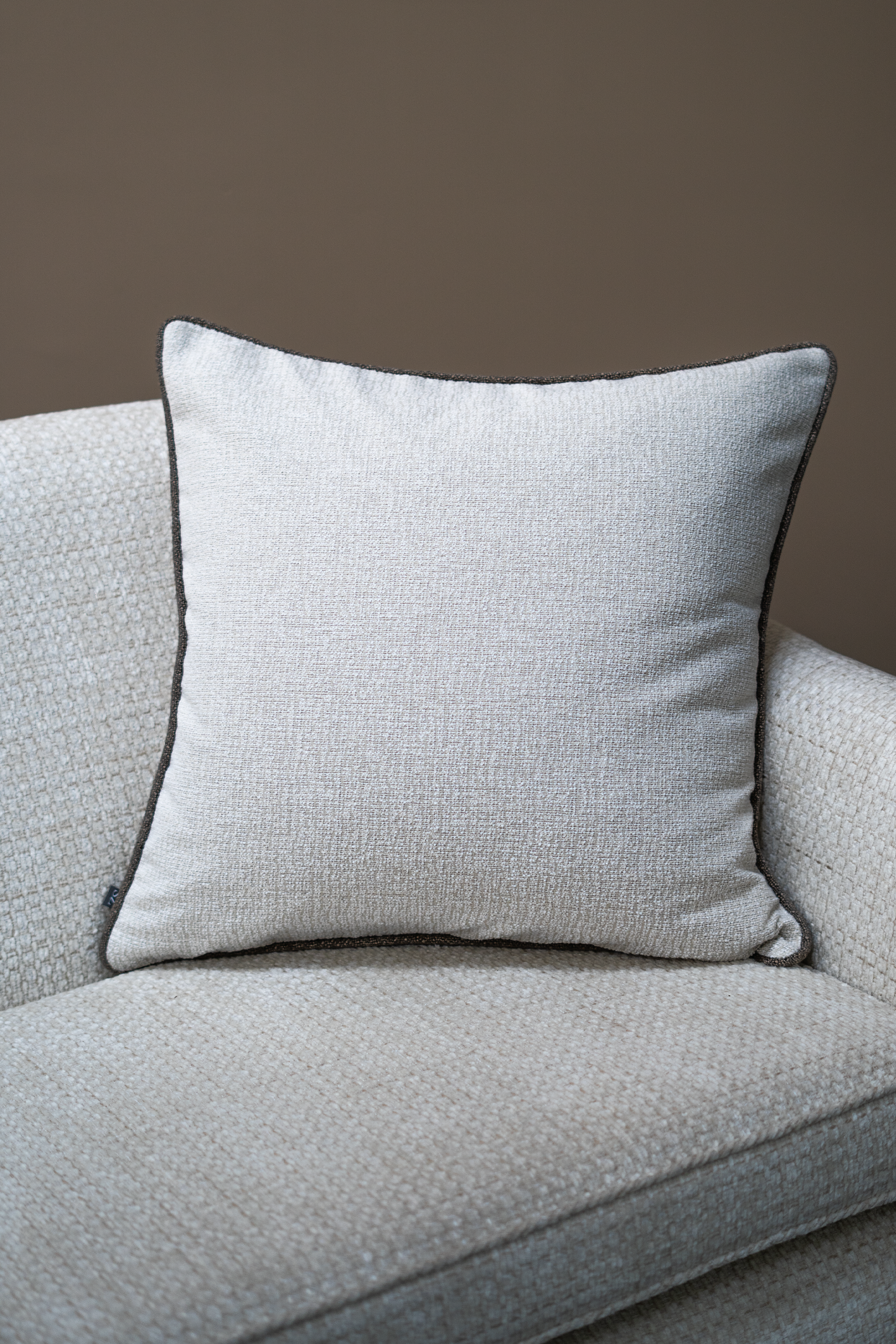 Beaminster - Natural texture cushion