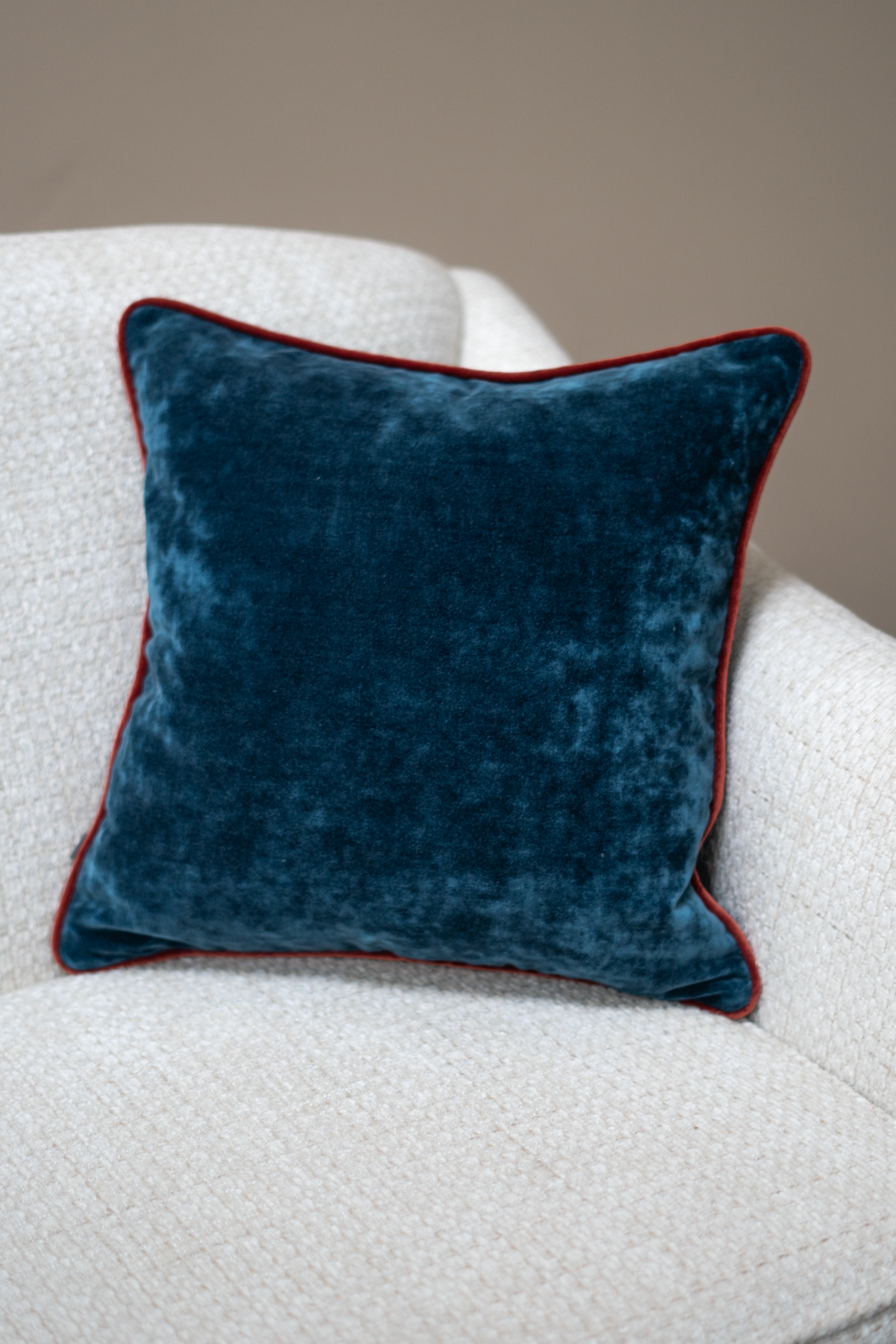 Bryanston - Velvet piped cushion