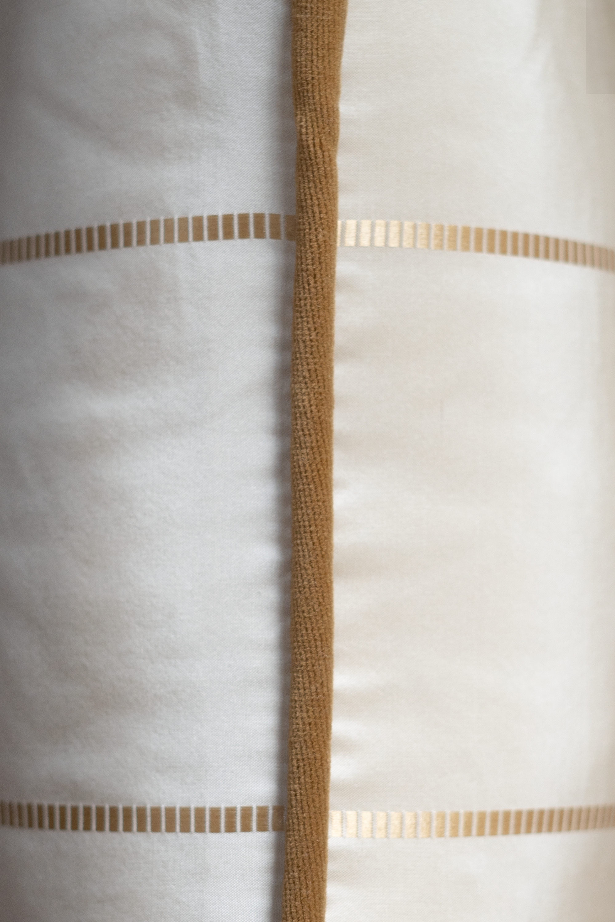 Abbotsbury - Silk stripe cushion